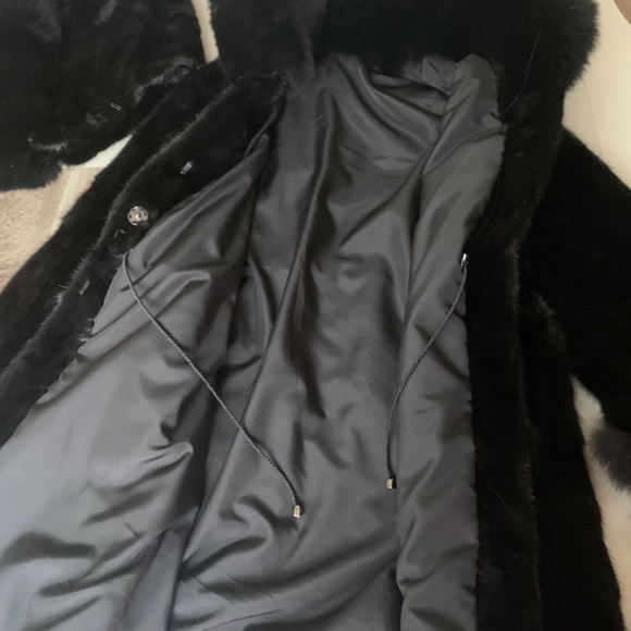 Mink fur coat - Picture 3 of 6